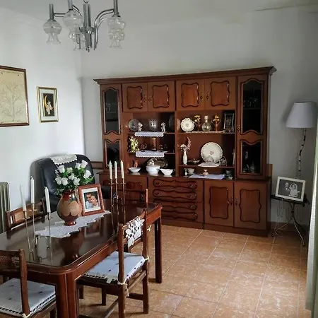 Holiday home Casa Antigua En Navahermosa *